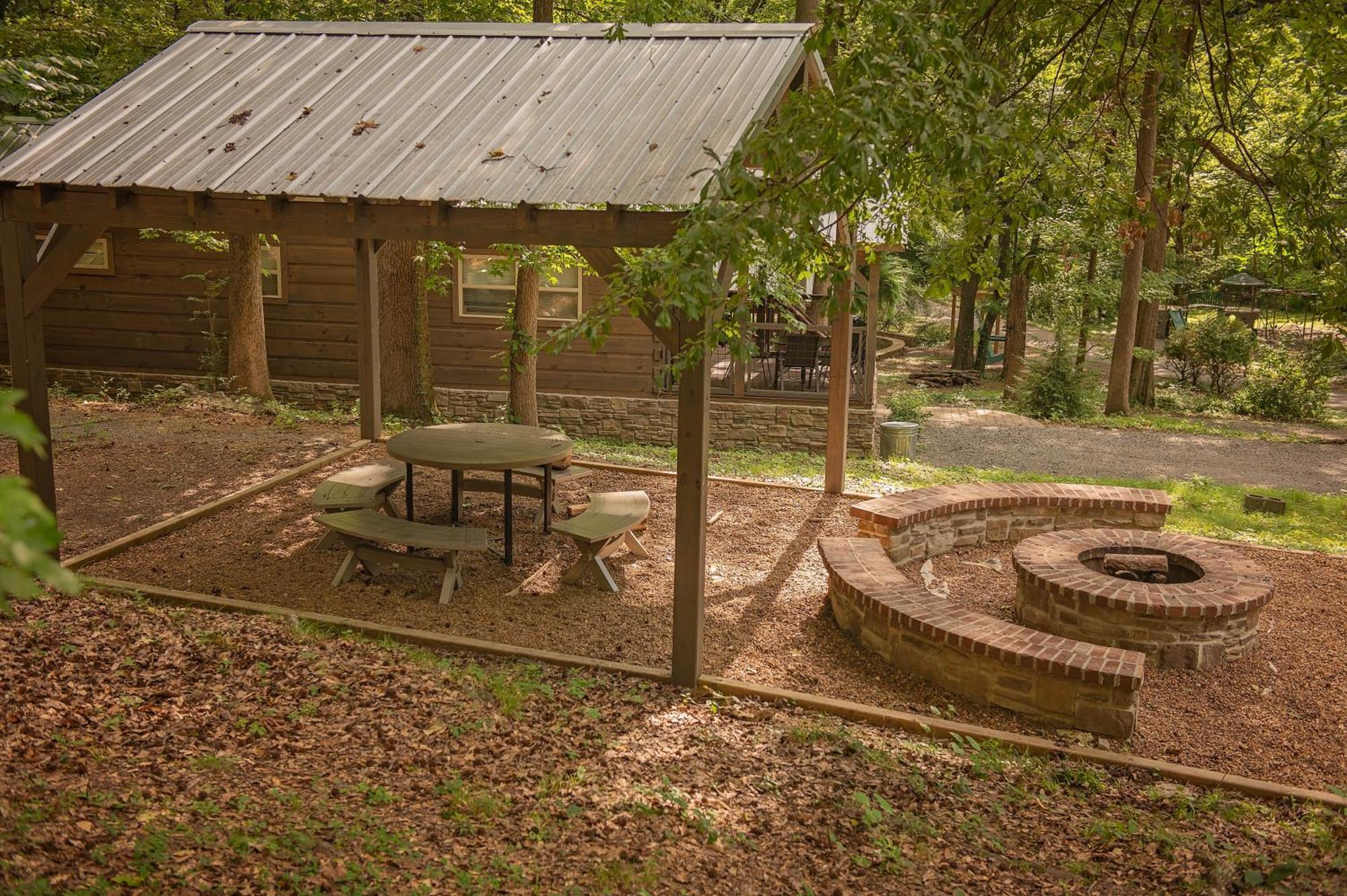 Ryon Tiny Home Cabin City-Side Rustic Retreat Chattanooga Dış mekan fotoğraf